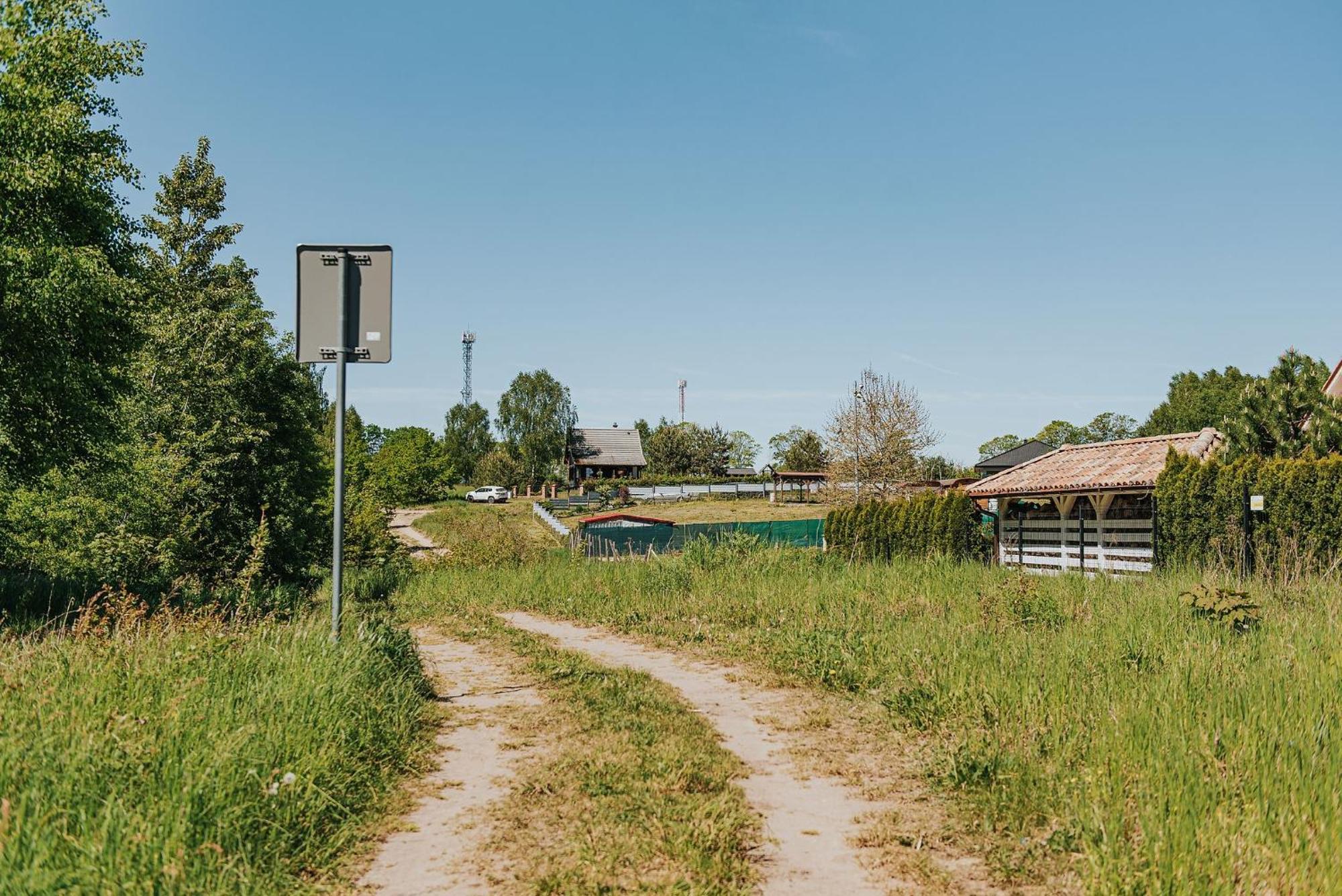 Вилла Rajski Domek Nad Jeziorem Radacz Борне-Сулиново Экстерьер фото